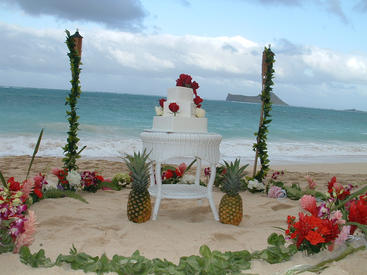 Hawaiian Wedding Cake Flavors Hawaiian Wedding Cake Flavors